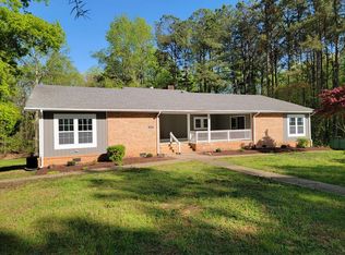 255 Thomasburg Ln, Freeman, VA 23856