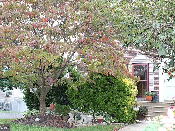 3rd image of 3410 Valley Green Dr