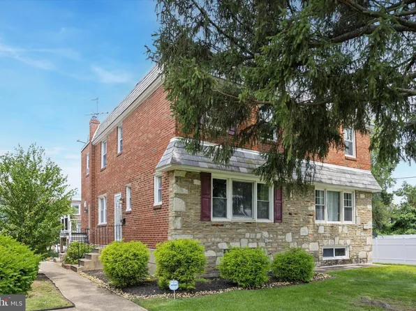 7120 Montour St, Philadelphia, PA 19111