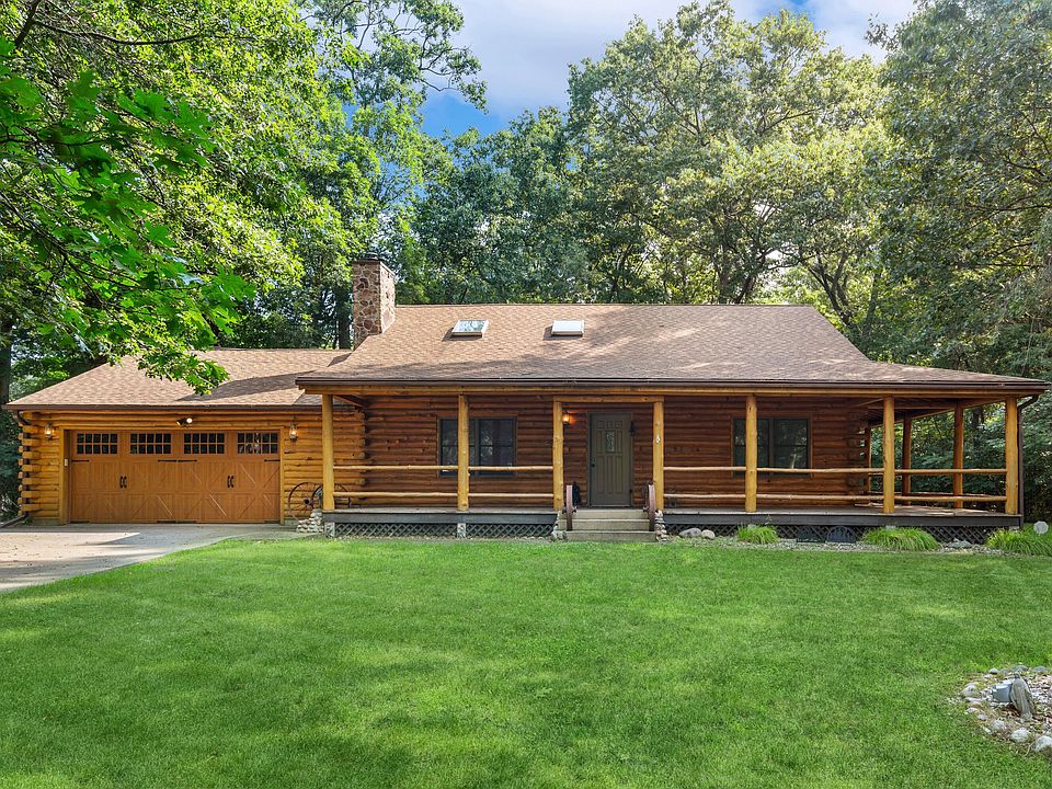 1st image of 18711 Parkview Dr