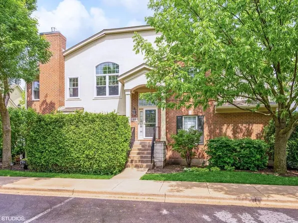 515 S Commons Ct #515, Deerfield, IL 60015