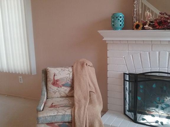 4th image of 6333 Tuckaway Ave