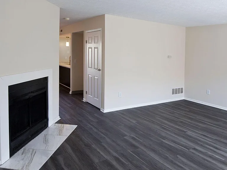Park Club Townhomes — Photo 26