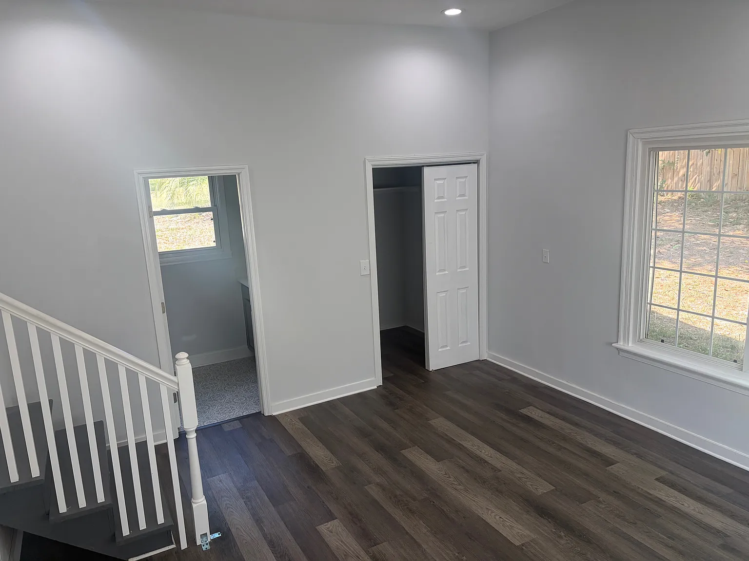 4 bed, 4.5 bath, 2748 sqft, $700 — Photo 3