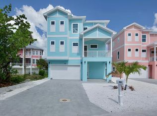 134 Fairweather Ln, Fort Myers Beach, FL 33931