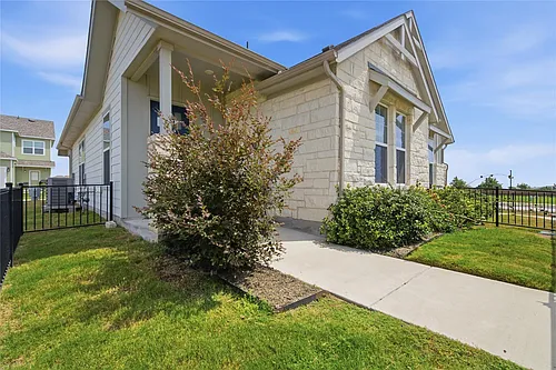 135 Pinnacle Ln #A Photo 1