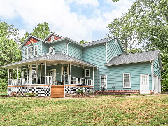 4th image of 615 Falmouth Dr