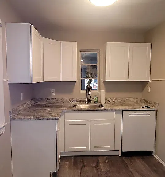 419 Bethune Dr — Photo 8