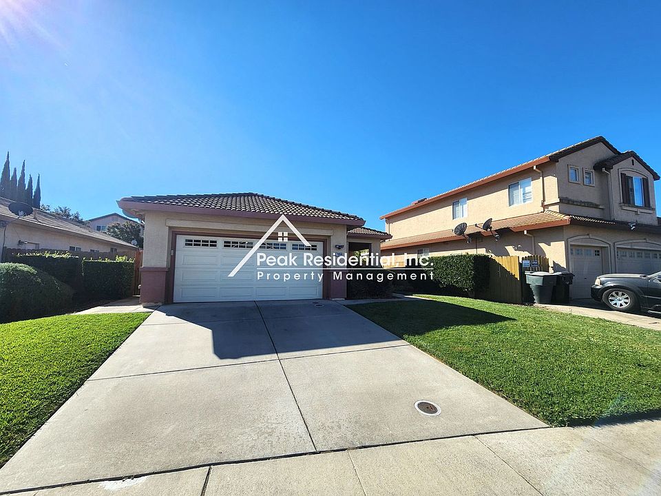 1st image of 7994 Dersingham Dr