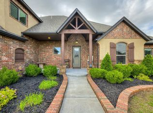 714 Elm St NW, Piedmont, OK 73078