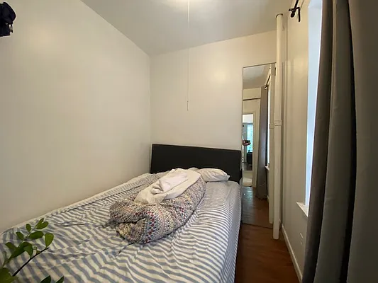 Rented by Village Living Realty | media 7