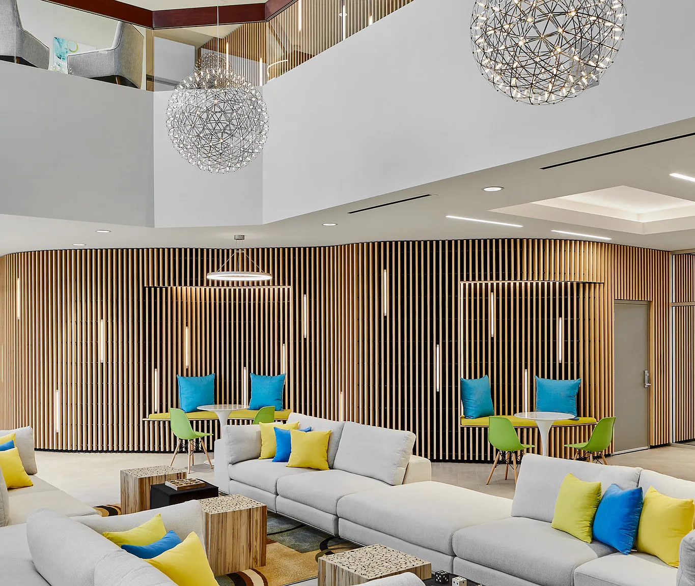 The Oxford Apartments — Photo 4
