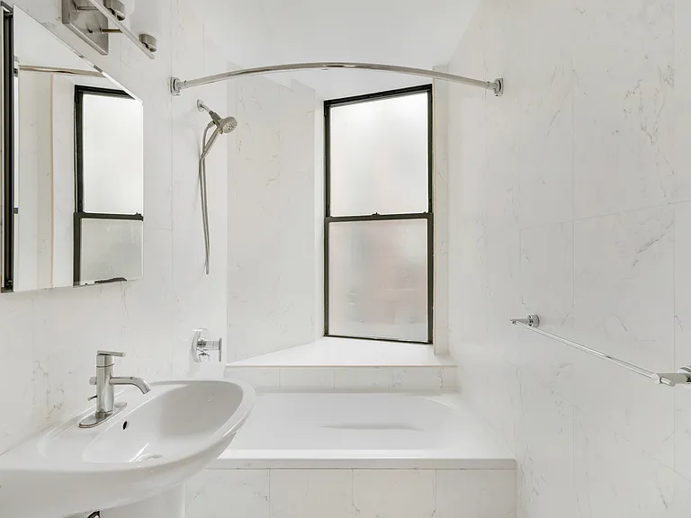 118 W 112th St #4A — Photo 13
