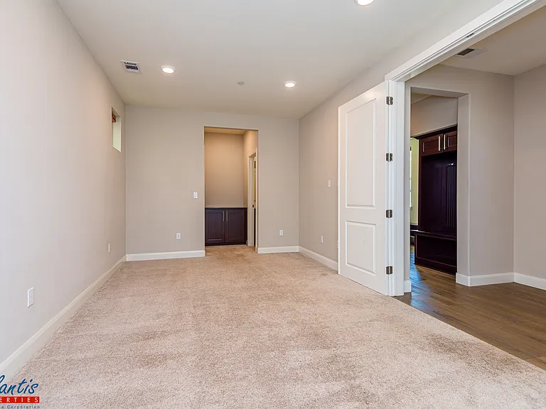 1567 Hidden Creek Ln — Photo 20