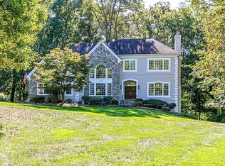 10689 Alliwells Ct, Oakton, VA 22124