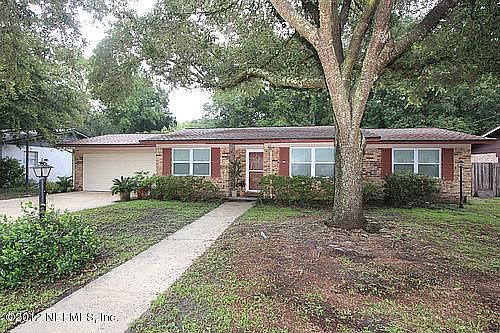 1st image of 1711 Bay Cir E