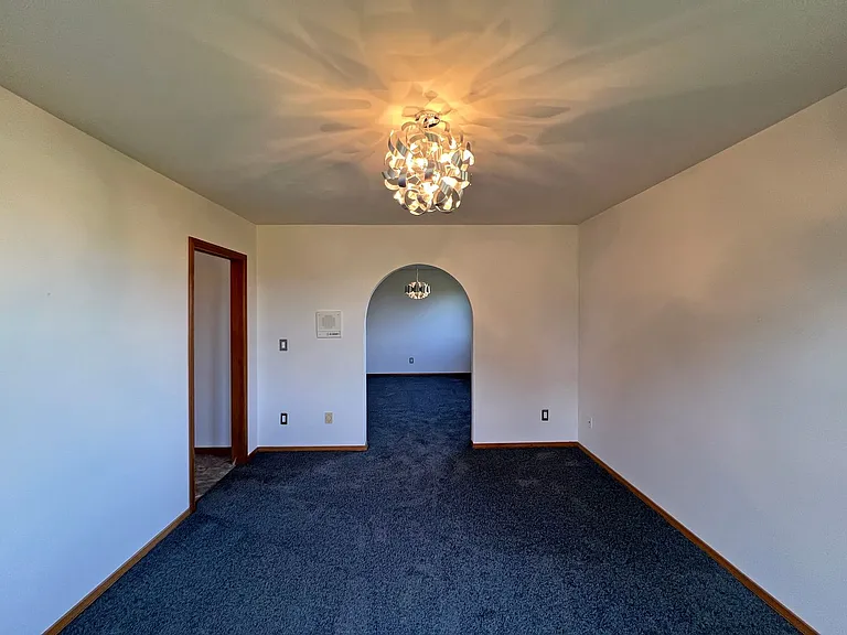 7512 Leif Ericson Dr — Photo 16