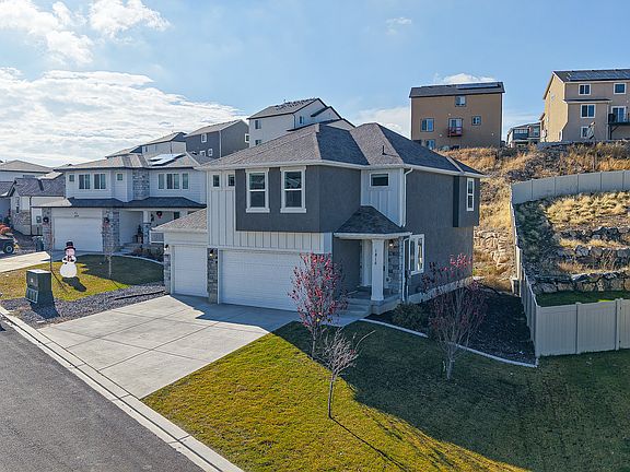 2nd image of 1816 Freestone Blvd