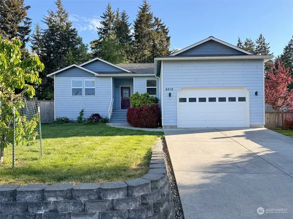 2012 W 8th Street, Port Angeles, WA 98363