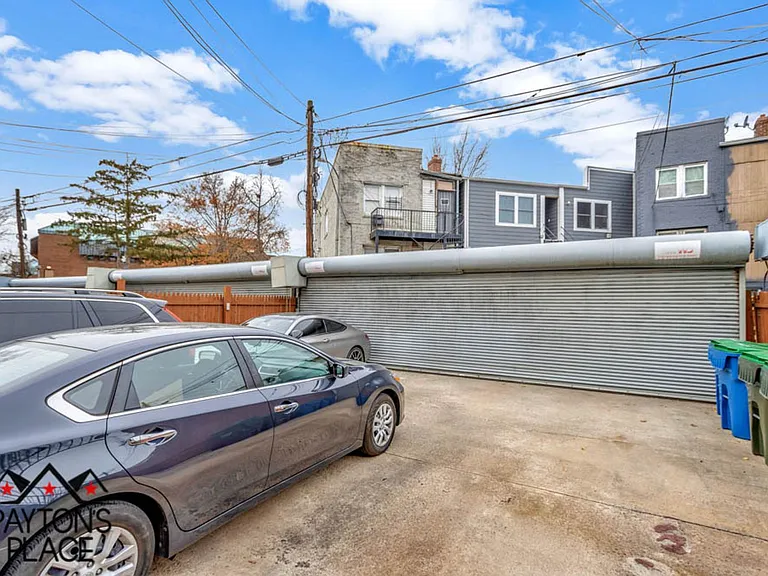 1658 W Virginia Ave NE #201 — Photo 1