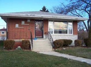 1550 Memorial Dr, Calumet City, IL