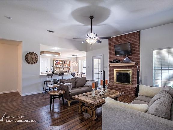 3rd image of 5225 Wagon Wheel Ave