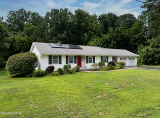 127 Lindley Ter, Williamstown, MA 01267