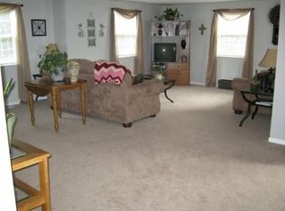 W286S5019 Woods Rd, Waukesha, WI 53189