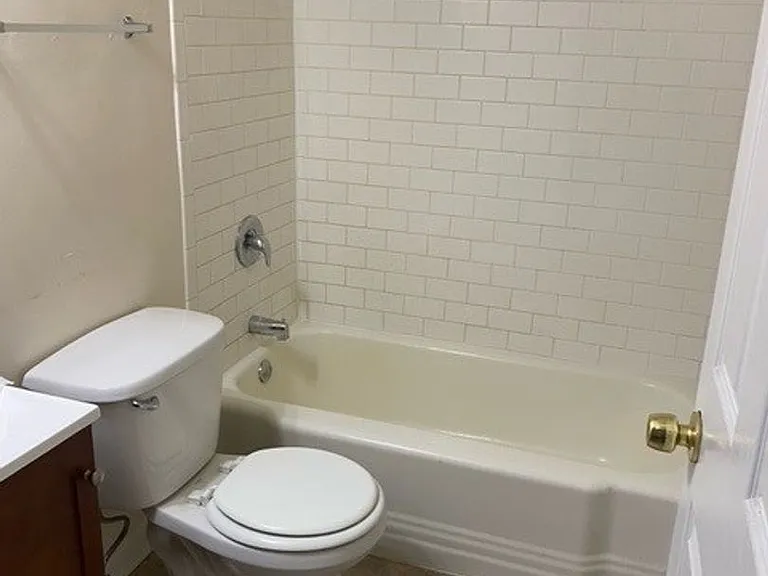 162 N Humphrey Ave — Photo 8