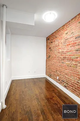 Rented by Bond New York | media 8