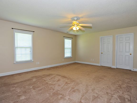 5th image of 124 Trailwood Dr