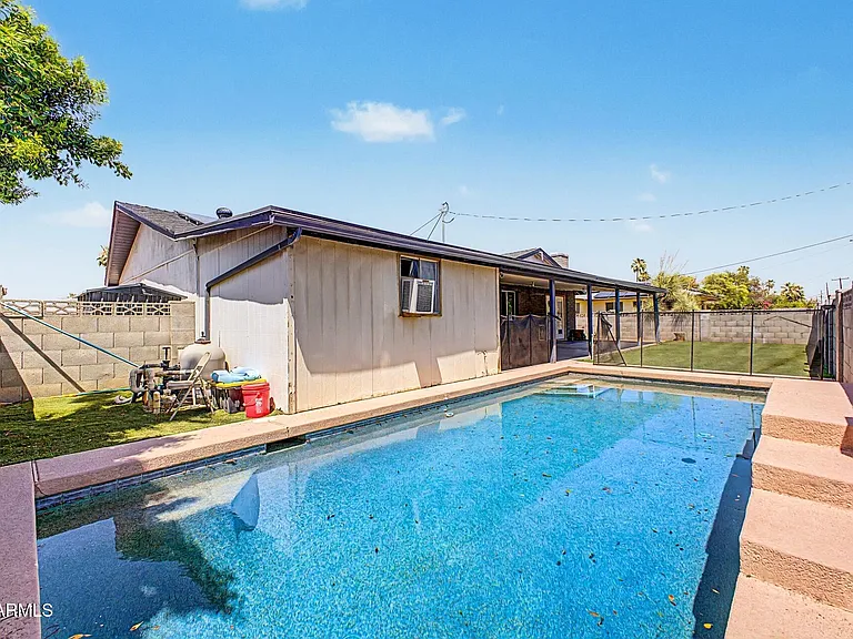 1243 E Riviera Dr — Photo 19