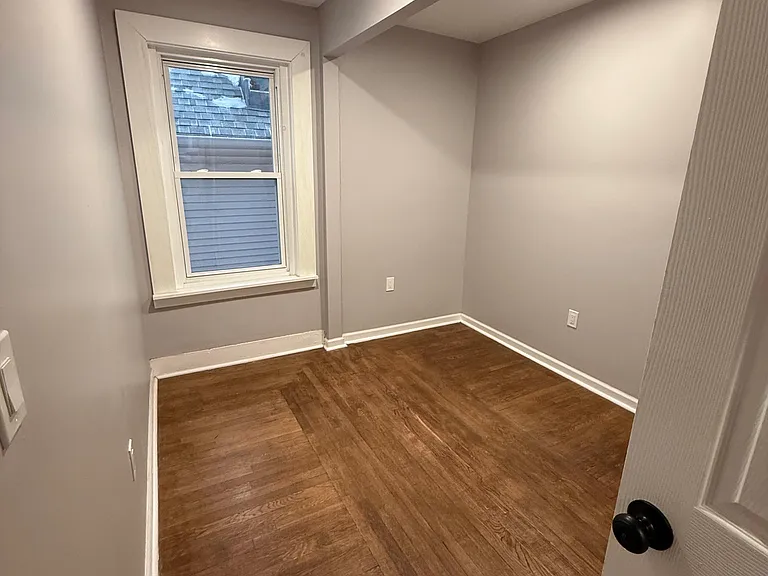 50 Daisy St #2 — Photo 7