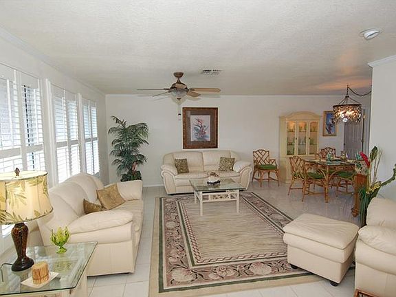 5th image of 2120 Via Veneto Dr