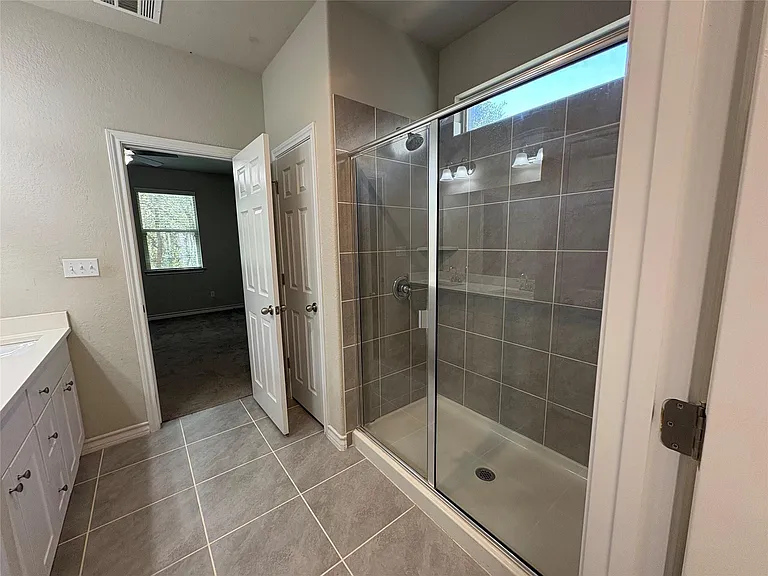 147 Mary Max Cir — Photo 16