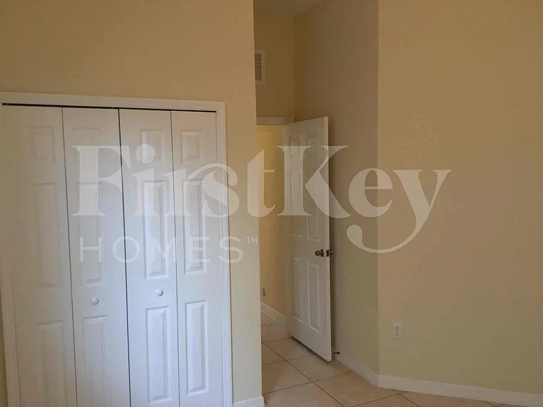 18884 SW 319th St — Photo 21