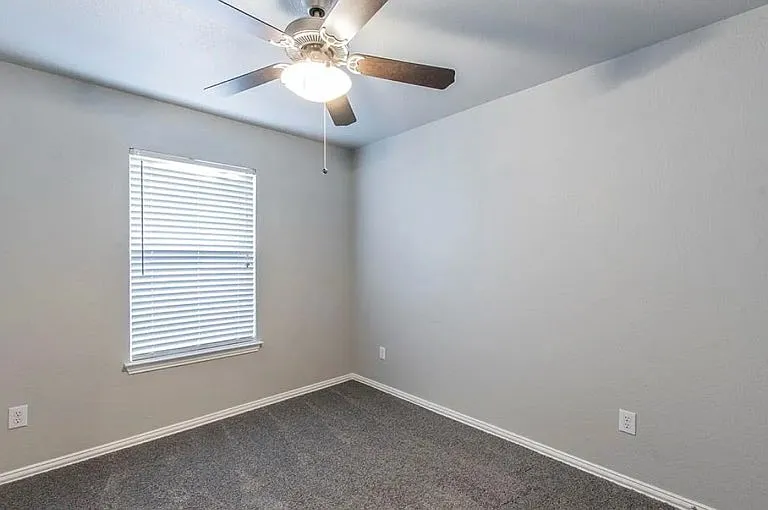 531 Hidden Oak Ln — Photo 10