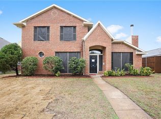 905 Bridgewater Ln, Mesquite, TX 75181