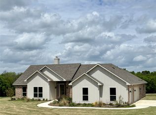 1026 County Road 1610, Lone Oak, TX 75453