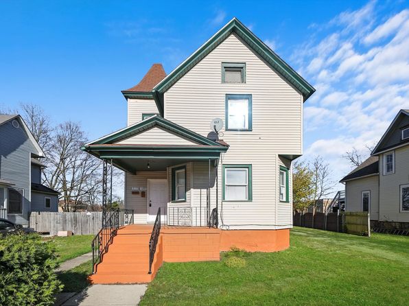 1097 E Merchant St #2