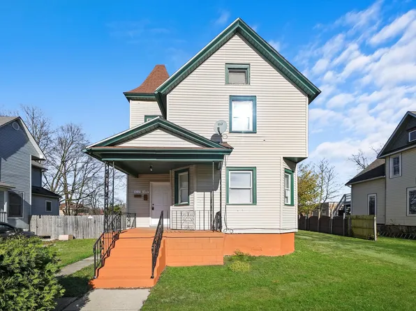 1095-1097 E Merchant St, Kankakee, IL 60901