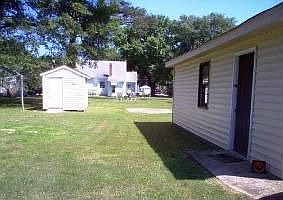 4th image of 7 Beauregard Ave