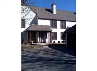 306 Saint Andrews Dr, Dublin, OH 43017
