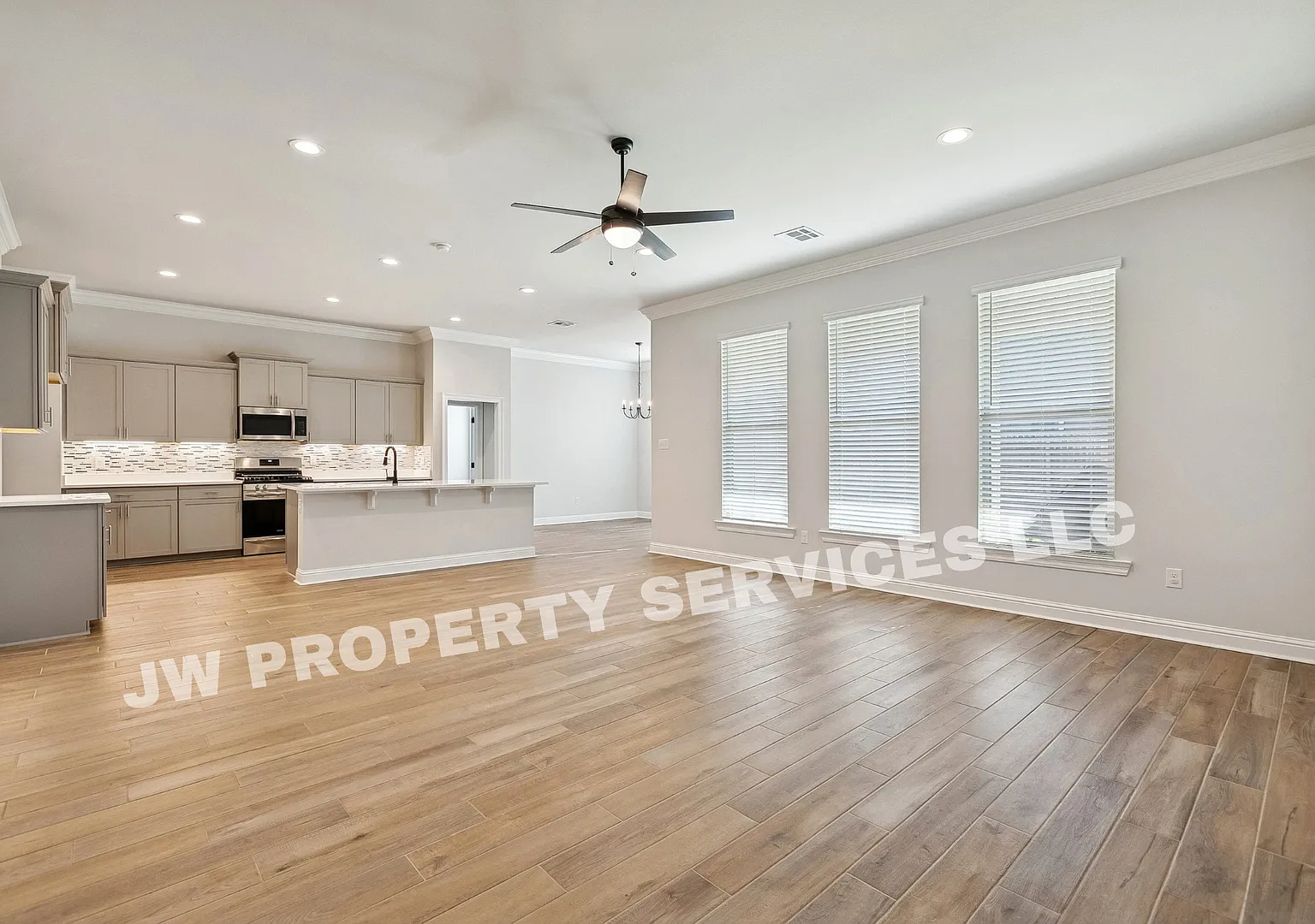 Spacious 4-Bedroom Home in Hammond, LA Pet Friendly! — Photo 1