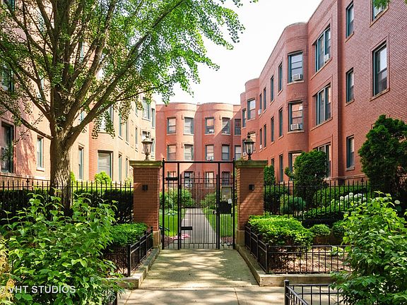 2nd image of 828 W Lakeside Ave #3S