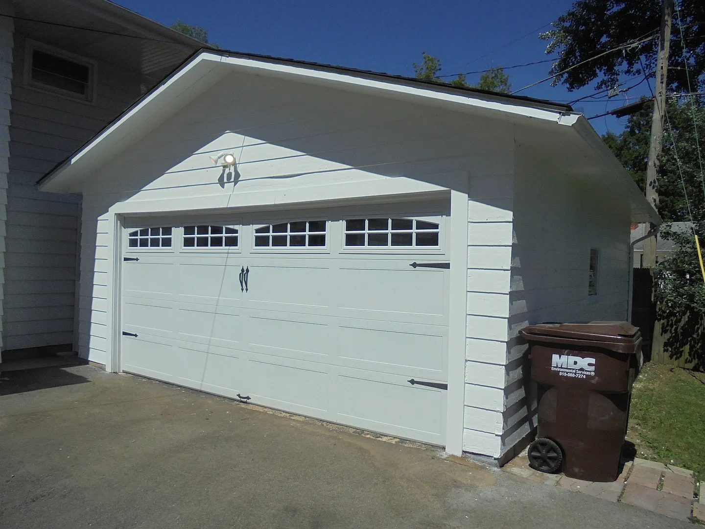 3 bed, 1800 sqft, $2,295 — Photo 3