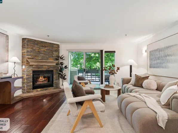 2530 Oak Rd APT 201, Walnut Creek, CA 94597