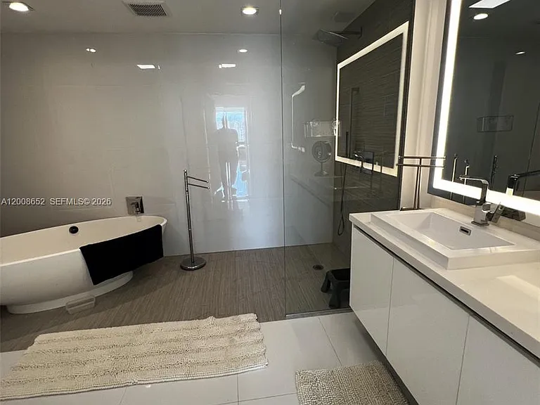 330 Sunny Isles Blvd #5-1008 — Photo 8