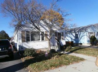 28 Waite St, Providence, RI 02908