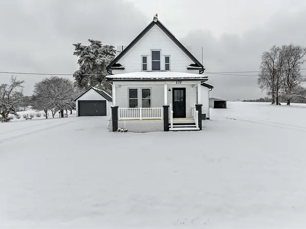 806 Harmony Baptist Rd, New Castle, PA 16101
